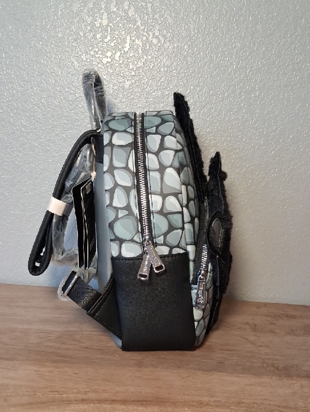 Disney Brave Mini Backpack-Rare! - Picture 3 of 8